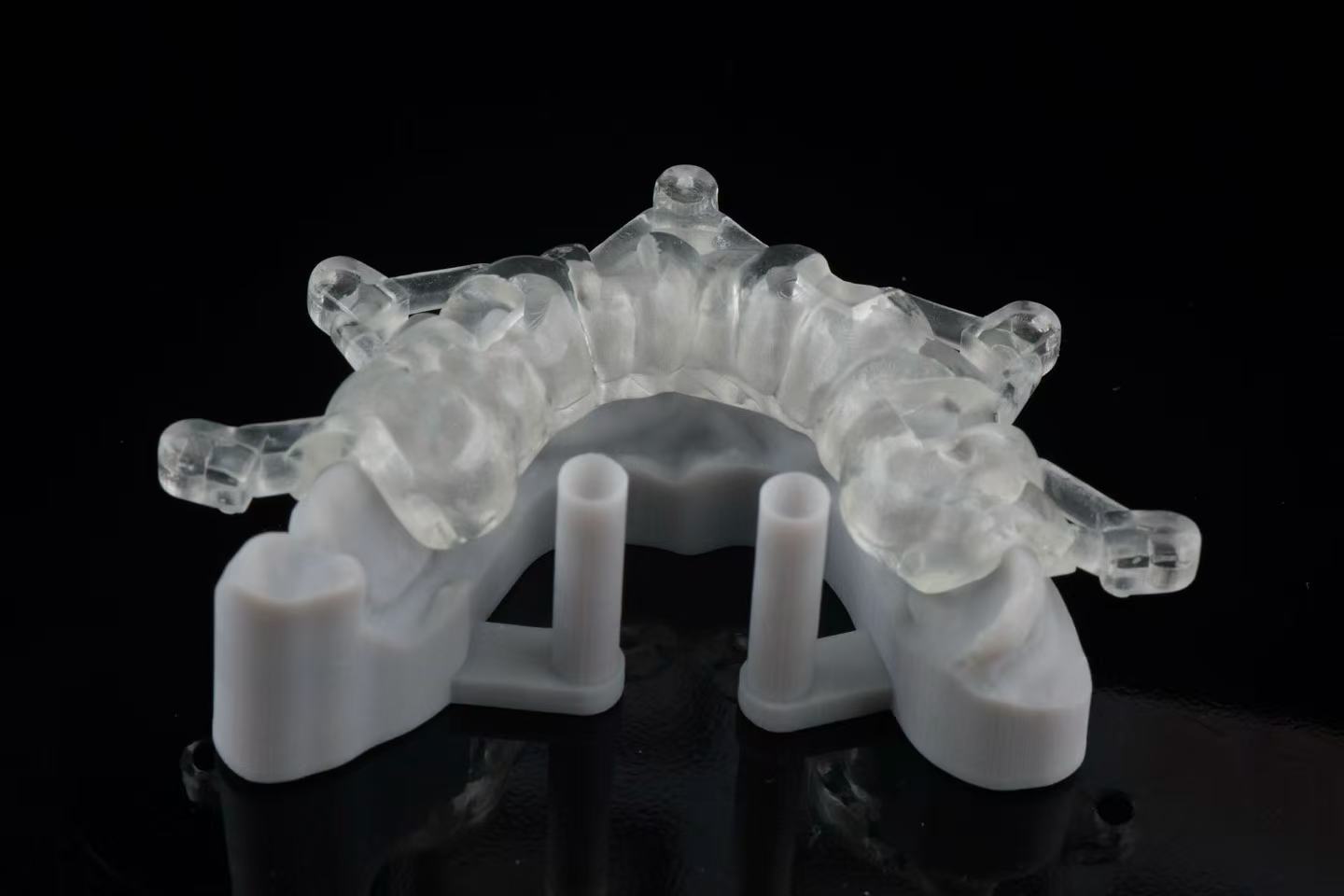 3D-printed framework on printed model base